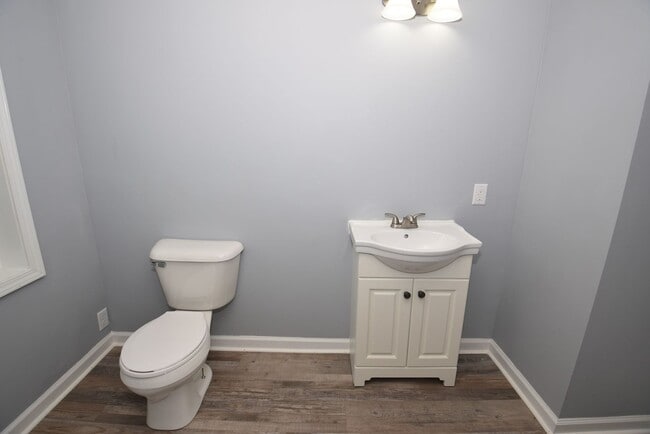 Building Photo - 3 bedroom in Granger in PHM school district