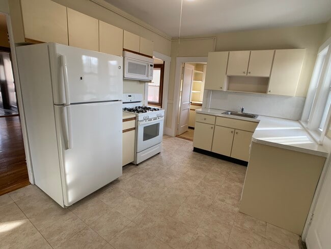 Building Photo - 9 Wilson Park