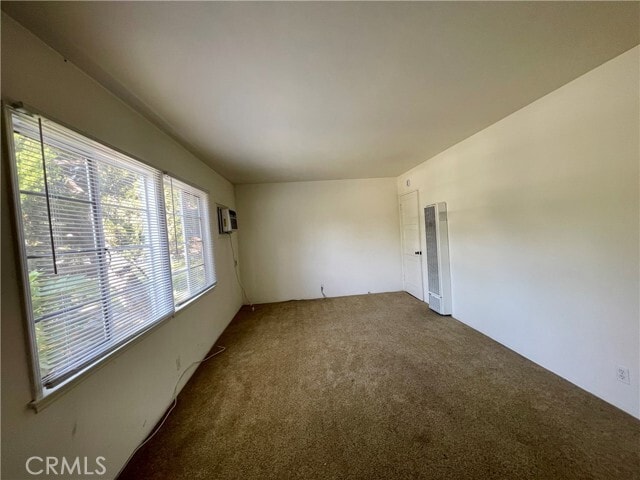 Building Photo - 450 W Grinnell Dr