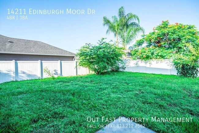 Building Photo - Spacious and Modern 4-Bedroom Home with a ...