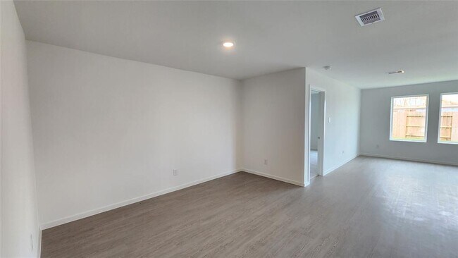 Building Photo - 29002 Rustic Windmill Wy