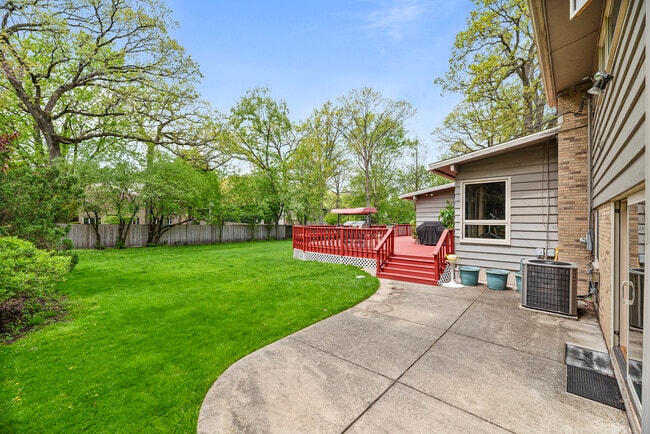 Building Photo - 2906 Idlewood Ln