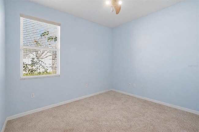 Building Photo - 5810 Hummingbird Ct