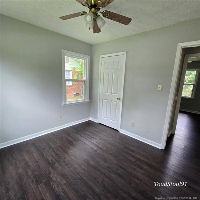 Building Photo - 6512 Kemper Ct