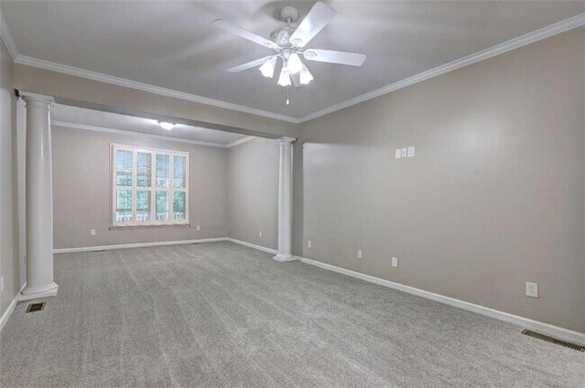 Building Photo - 490 Grand Teton Cir