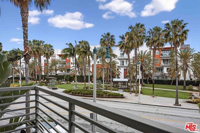 Building Photo - 12682 Millennium Dr