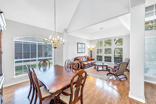 Building Photo - 23207 Willow Pond Pl