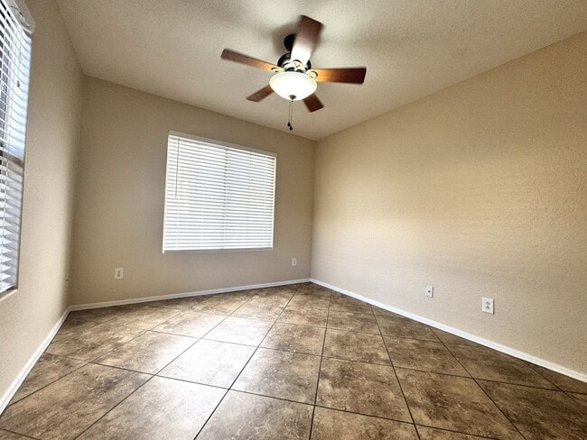 Building Photo - ***MOVE IN SPECIAL: $300 OFF MOVE IN -4 BEDROOM HOME IN TUSCANO