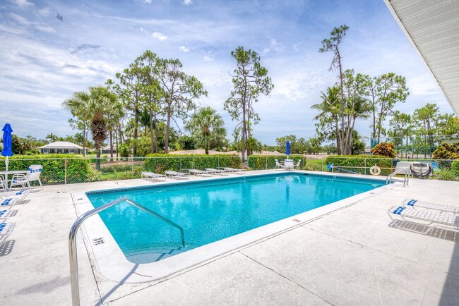 Building Photo - 3/2 CONDO IN LELY GOLF ESTATES IN NAPLES.