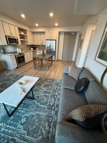 Building Photo - 2501 W 26th Ave