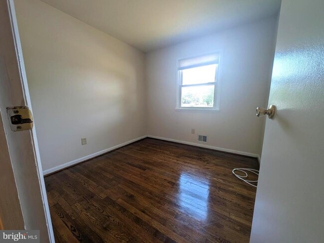 Building Photo - 4503 Picot Rd
