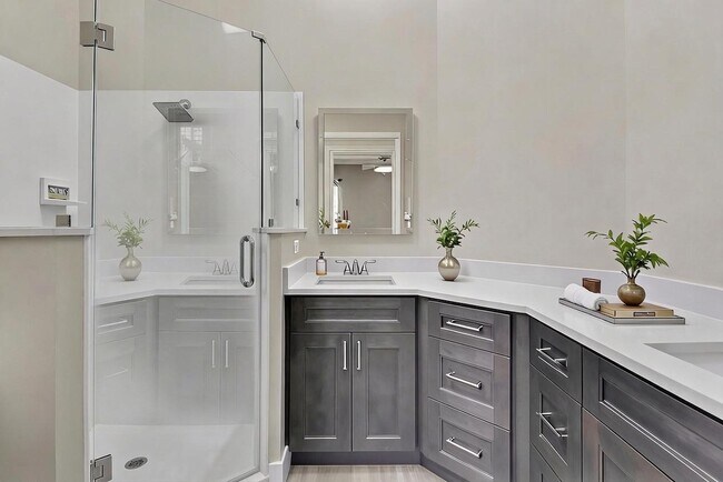 Building Photo - 726 SW Aruba Bay