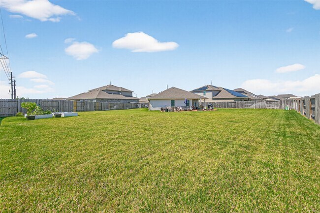 Building Photo - 15202 Davan Springs Dr