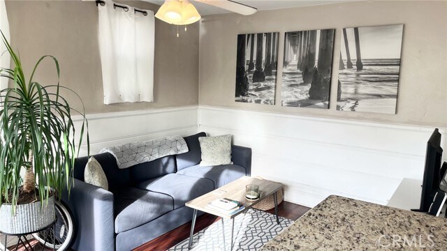 Building Photo - 4209 The Strand