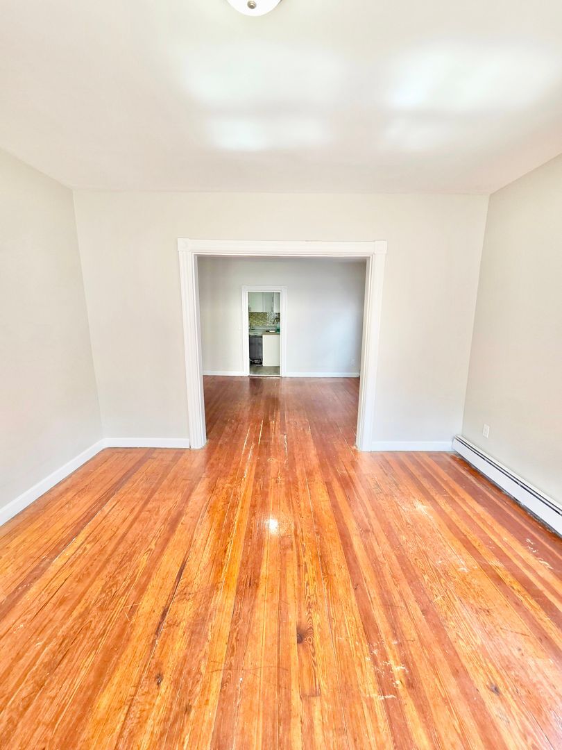 Building Photo - 53 Sisson St