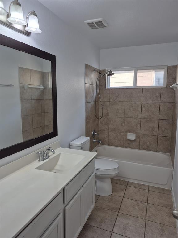 Building Photo - 26914 Mustang Retreat Ln