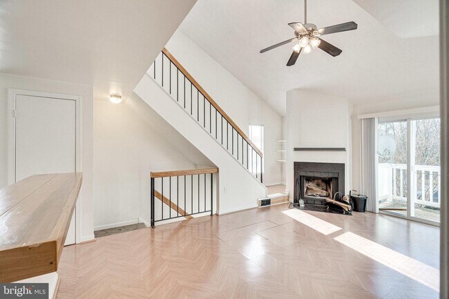 Building Photo - Elevated Comfort: Spacious Condo with Loft and Fireplace