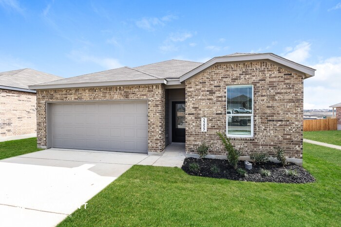 Building Photo - 2255 Ft Davis Pass