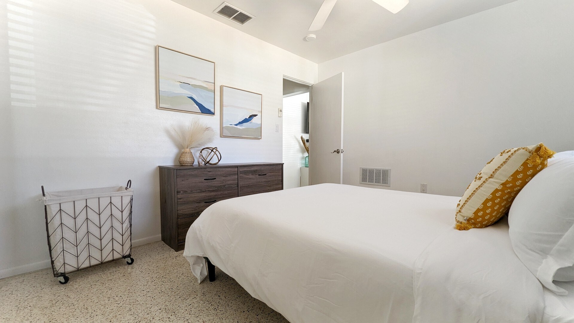 Main bedroom with 6-drawer dresser - 2846 W Tamiami Cir