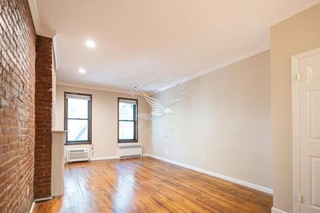 Primary Photo - 0 bedroom in NEW YORK NY 10128
