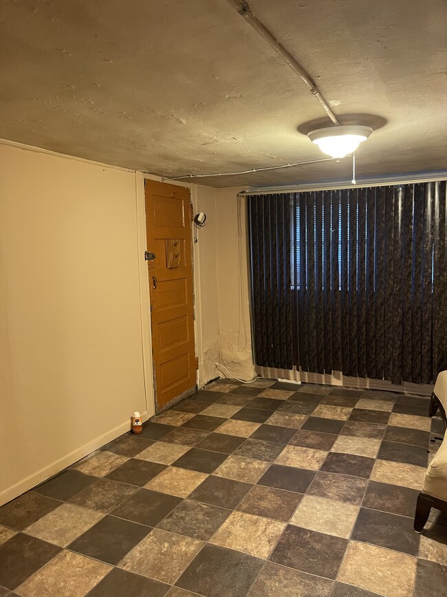 Living Room - 139 S Whipple St