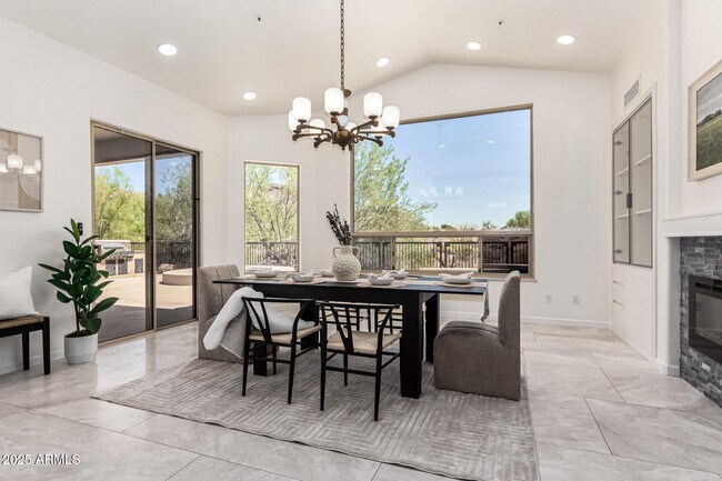 Building Photo - 13793 E Lupine Ave