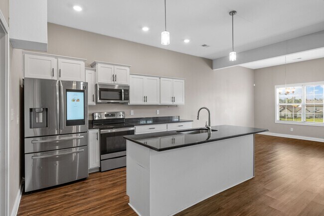Building Photo - 1398 Citadel Dr