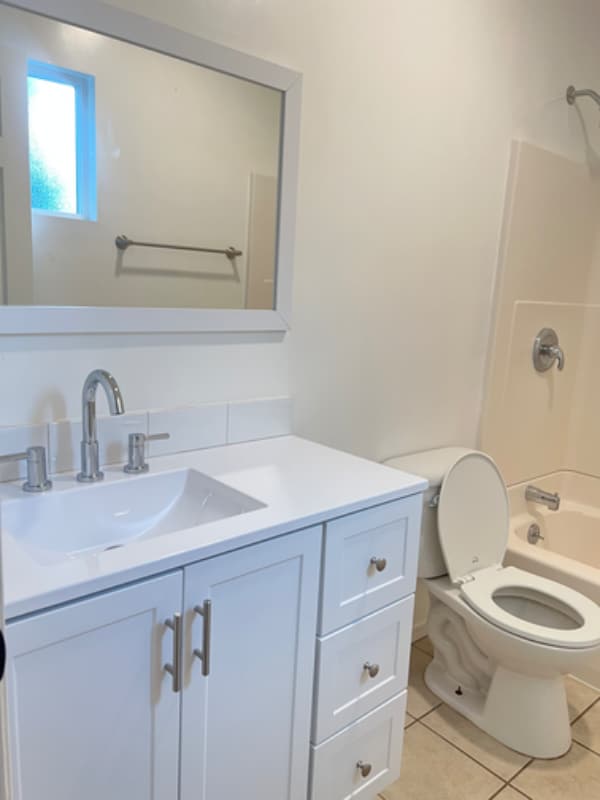 Building Photo - 3934 2nd Ave