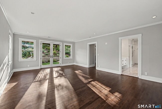 Building Photo - 30 Brookridge Dr