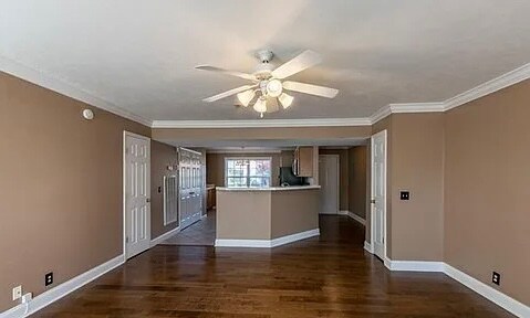 Building Photo - 210 Buck Run Dr