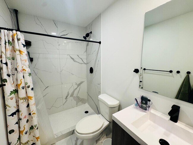 Building Photo - 1312 NW 3rd St