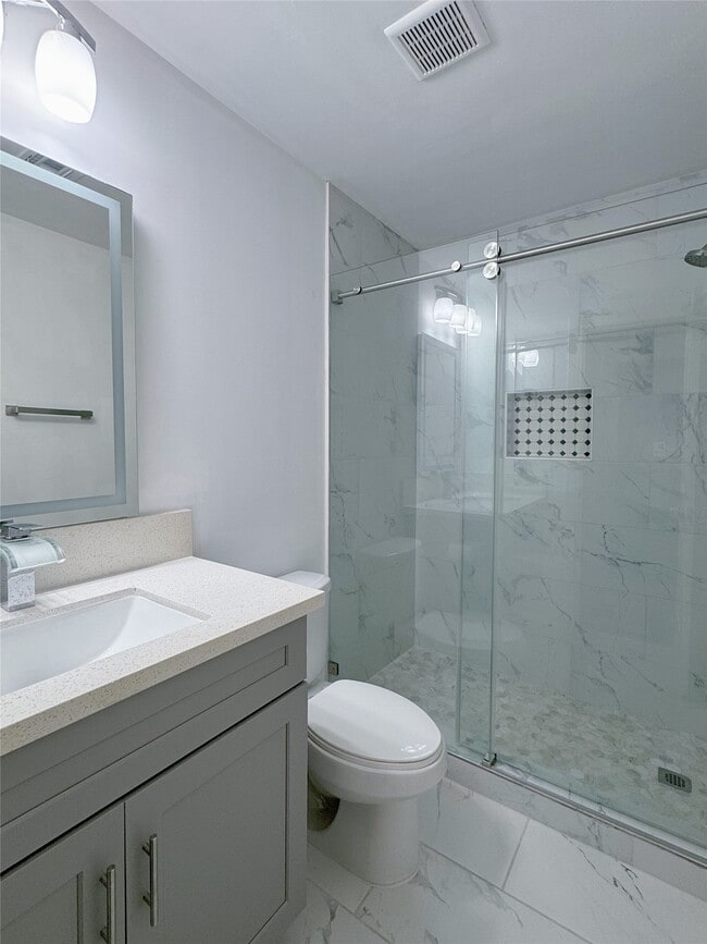 Building Photo - 22206 Goldstone Dr