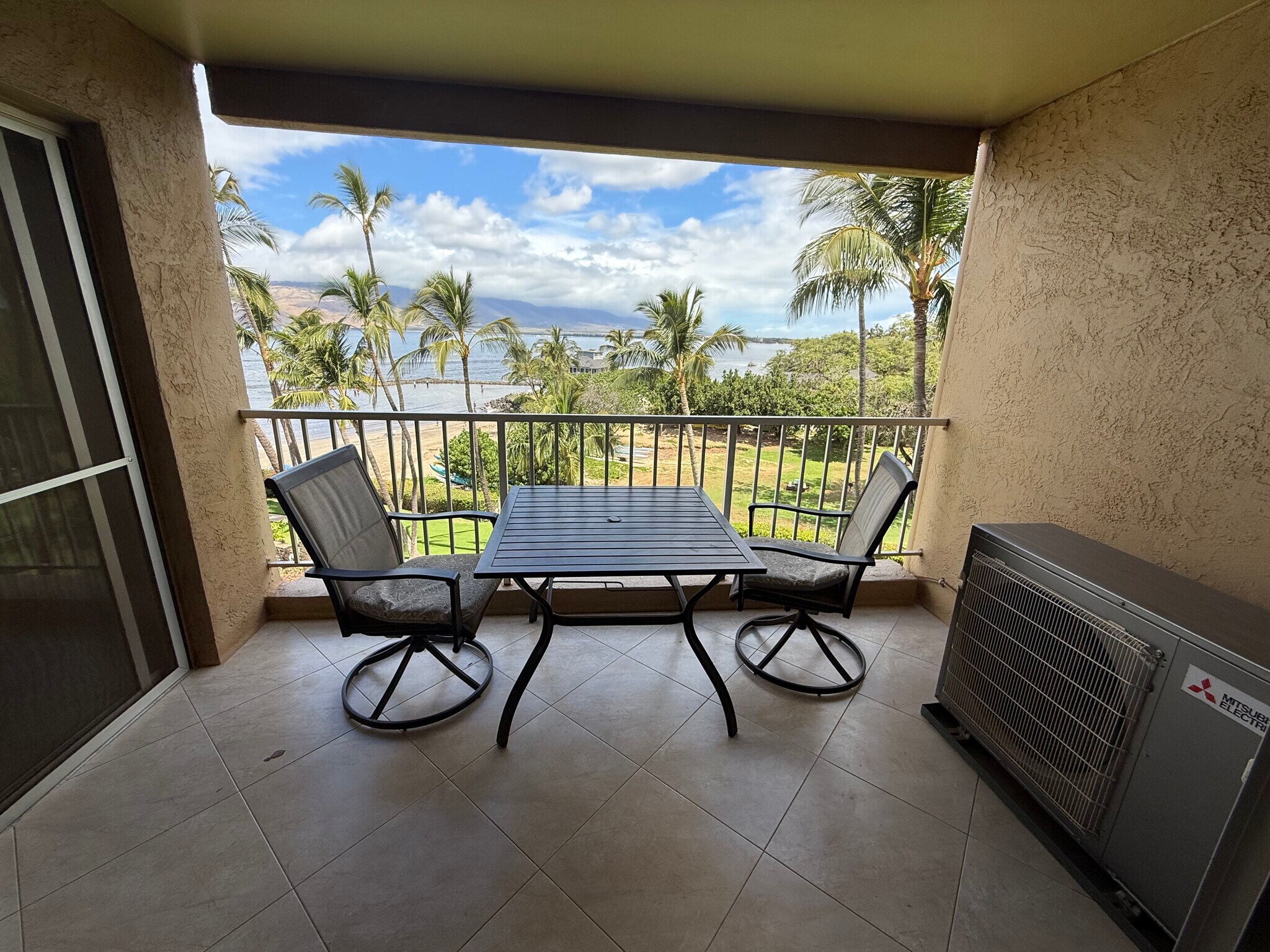 Building Photo - 760 S Kihei Rd