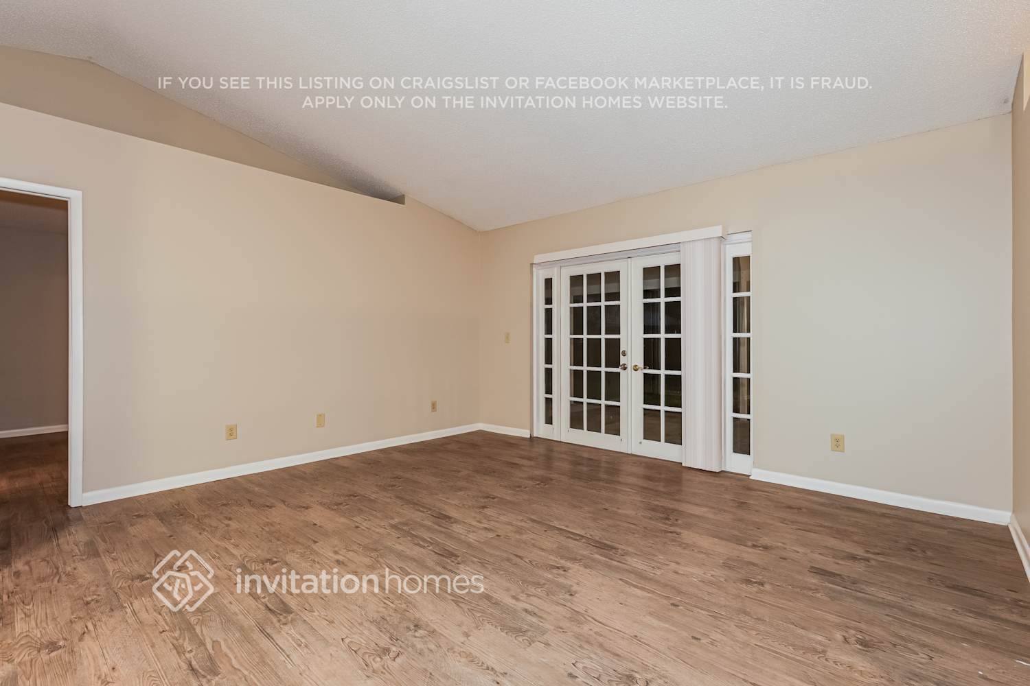 Building Photo - 10410 Tara Dr