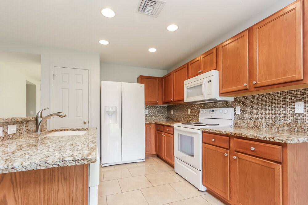 Building Photo - 184 Antofagasta St