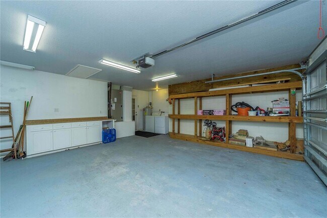 Building Photo - 10 Blyth Pl