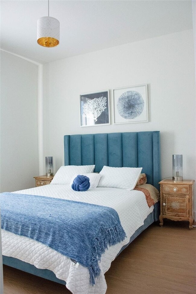 Building Photo - 315 NE 208th Terrace