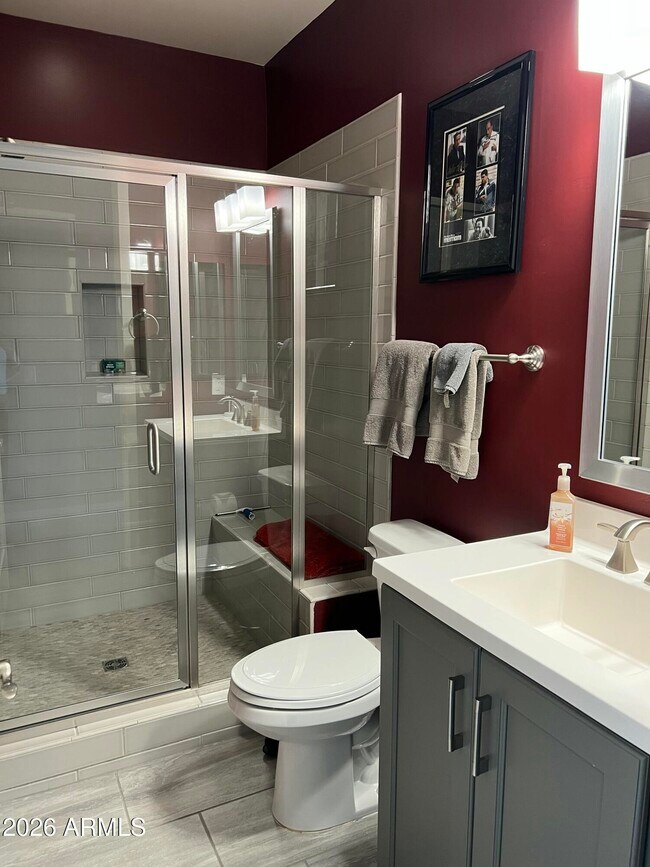 Building Photo - 8712 EASTWOOD Cir