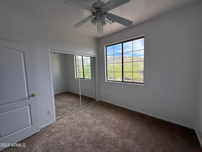 Building Photo - 16828 S Aqua Ct