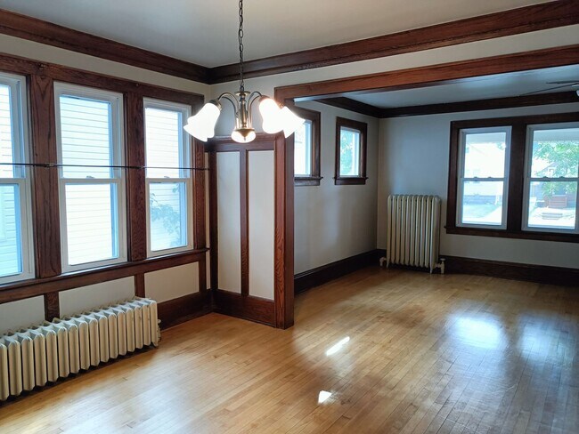 Building Photo - 2254 N 67th St