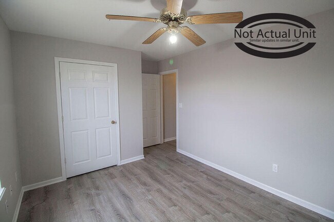 Building Photo - 1638 High Quest Cir