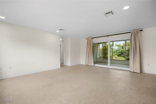 Building Photo - 4261 Lagg Ave