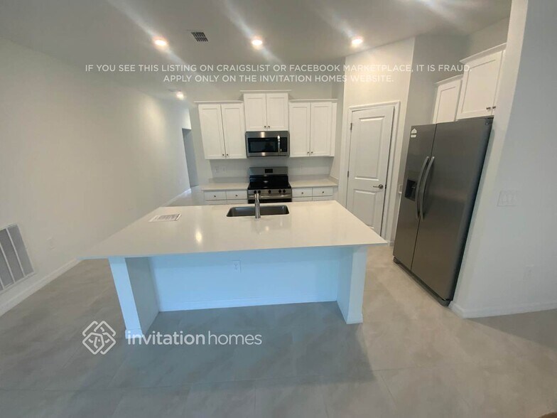 Building Photo - 1501 Orlando Blvd