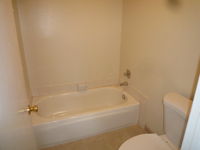 Building Photo - 25366 Felicia Ct