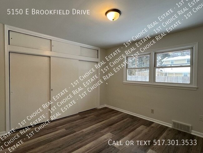 Building Photo - 5150 E Brookfield Dr
