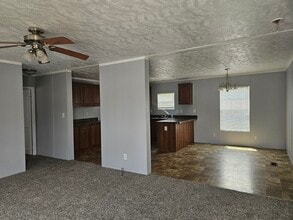 Building Photo - 130 Lynnwood Cir