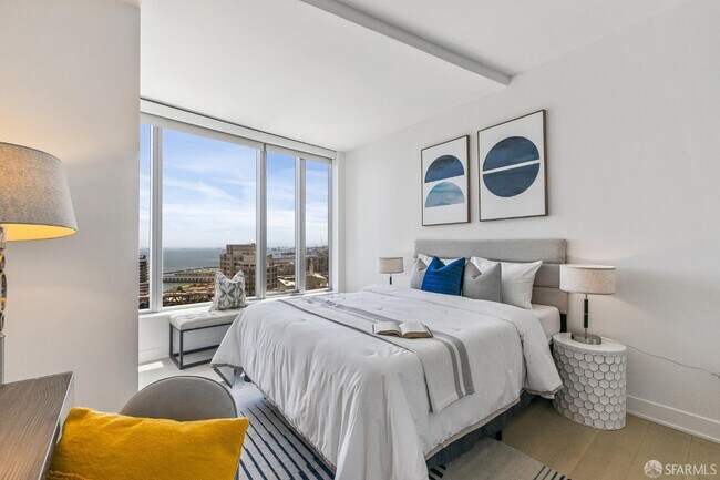 Building Photo - 201 Folsom St