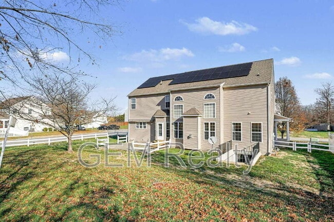 Building Photo - 9 Gallery Rd