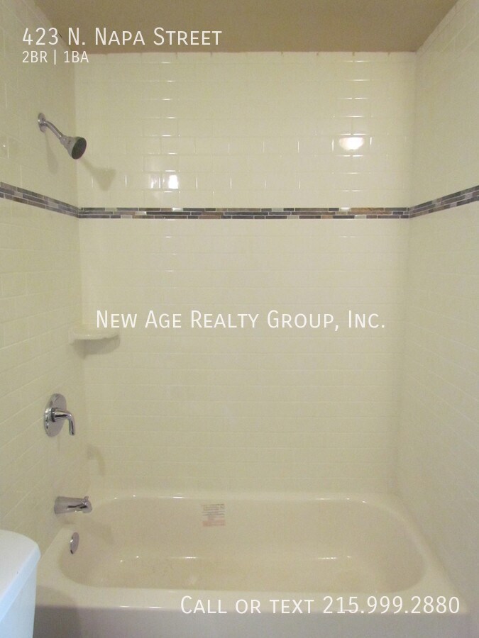 Building Photo - 423 N Napa St