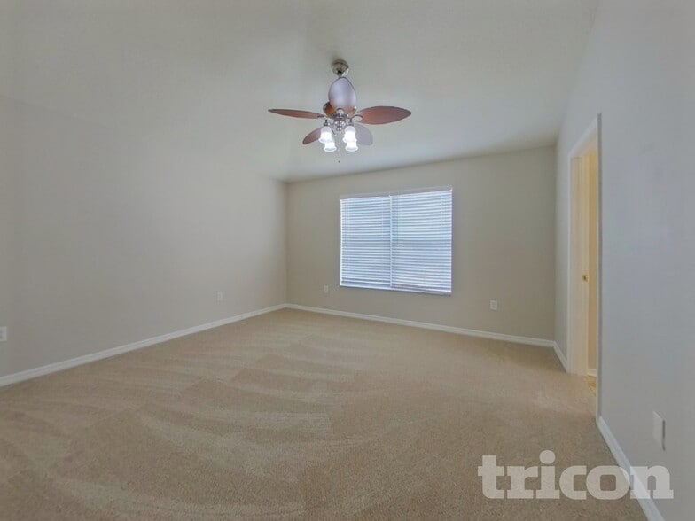 Building Photo - 3523 Hunting Creek Loop